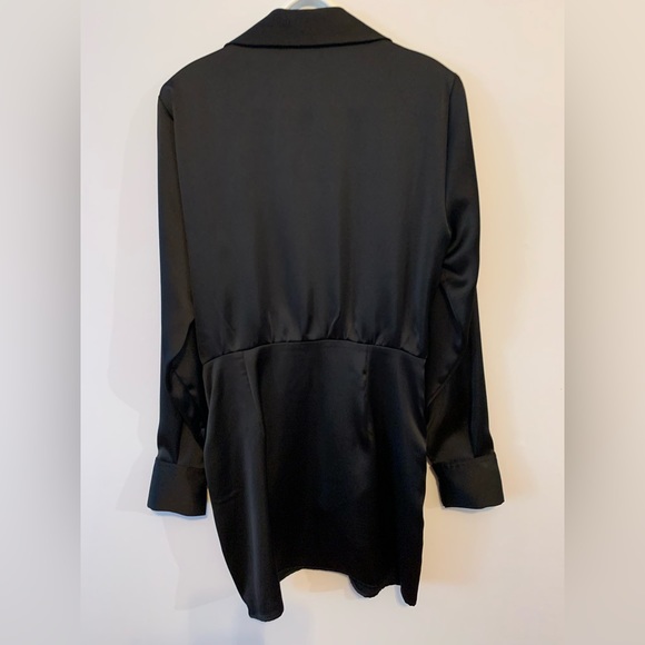 Zara satin dress size small, worn twice perfect condition - Picture 2 of 3
